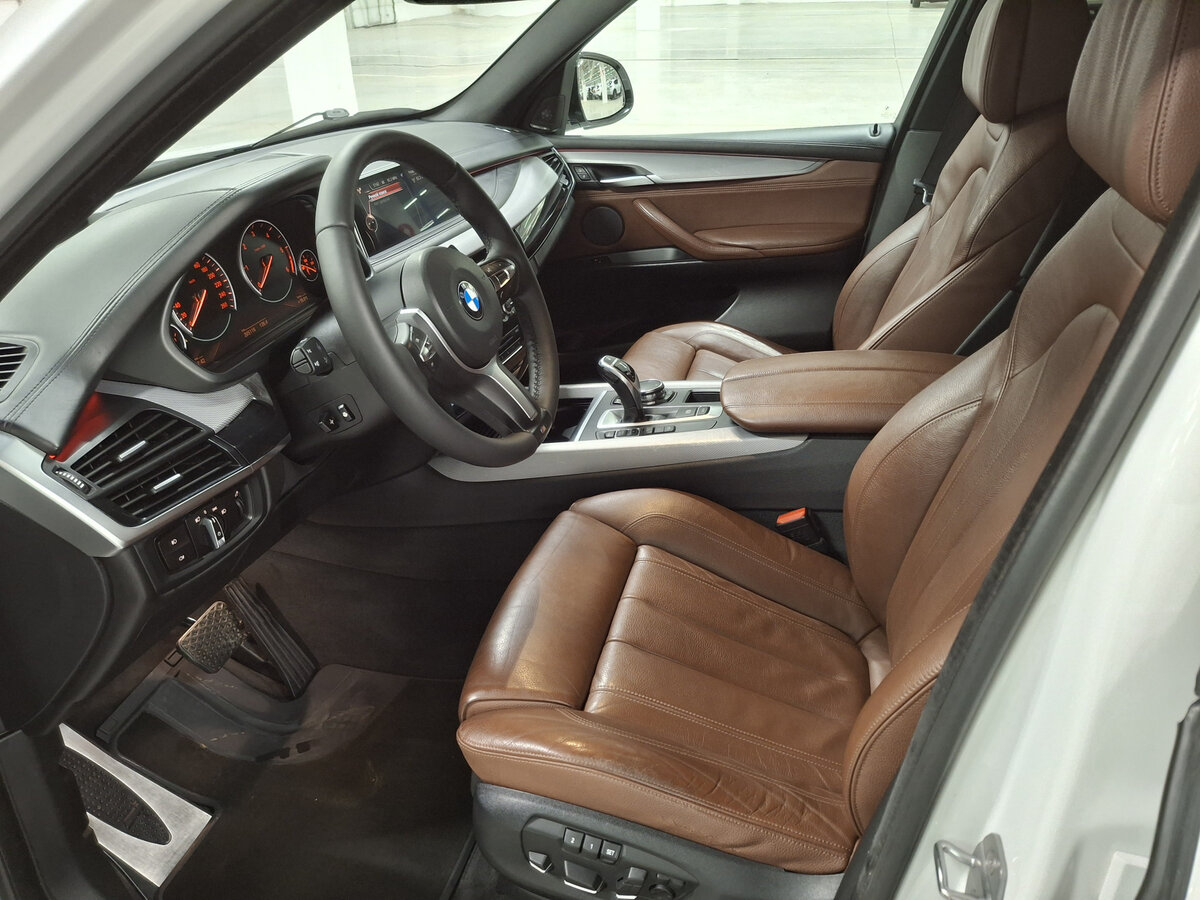 Купить BMW X5 с пробегом. Фото: #15