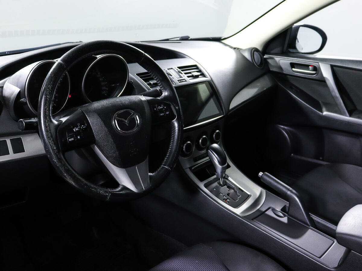 Купить Mazda 3 с пробегом. Фото: #13