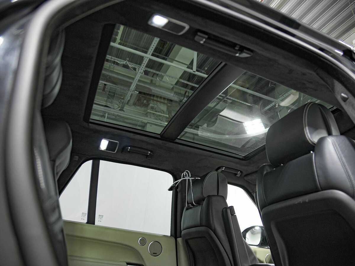 Купить Land Rover Range Rover с пробегом. Фото: #23