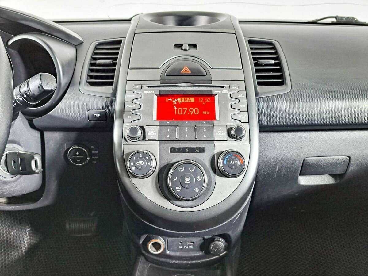 Купить Kia Soul с пробегом. Фото: #12