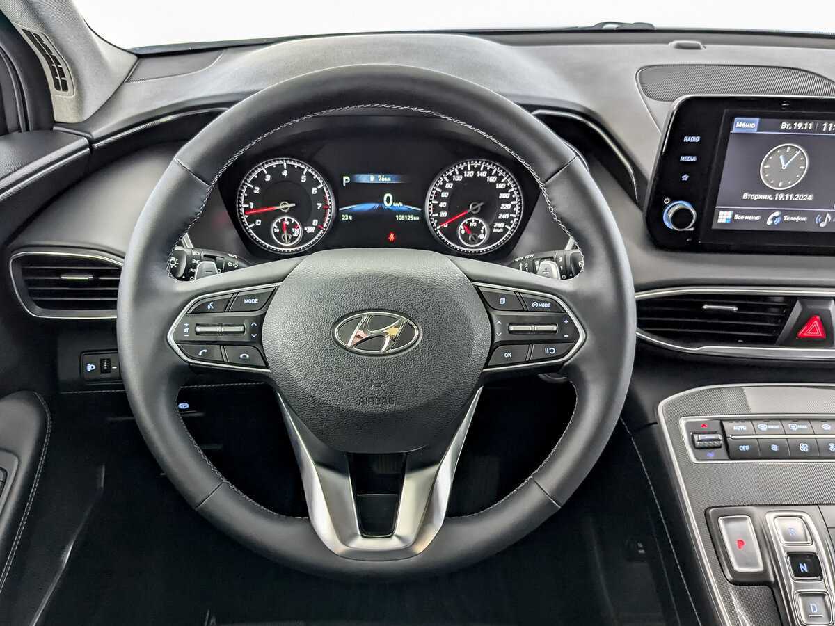 Купить Hyundai Santa Fe с пробегом. Фото: #21