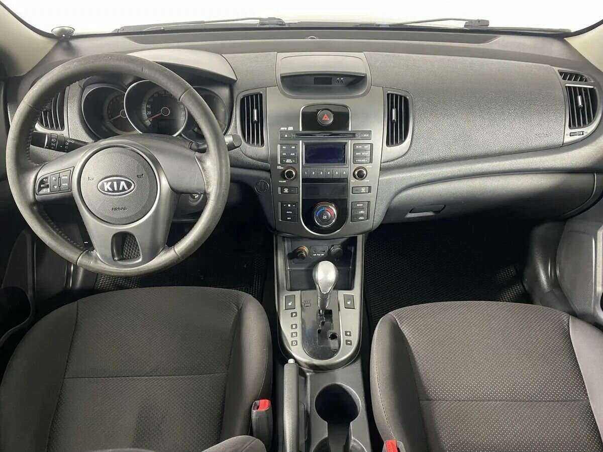 Купить Kia Cerato с пробегом. Фото: #8