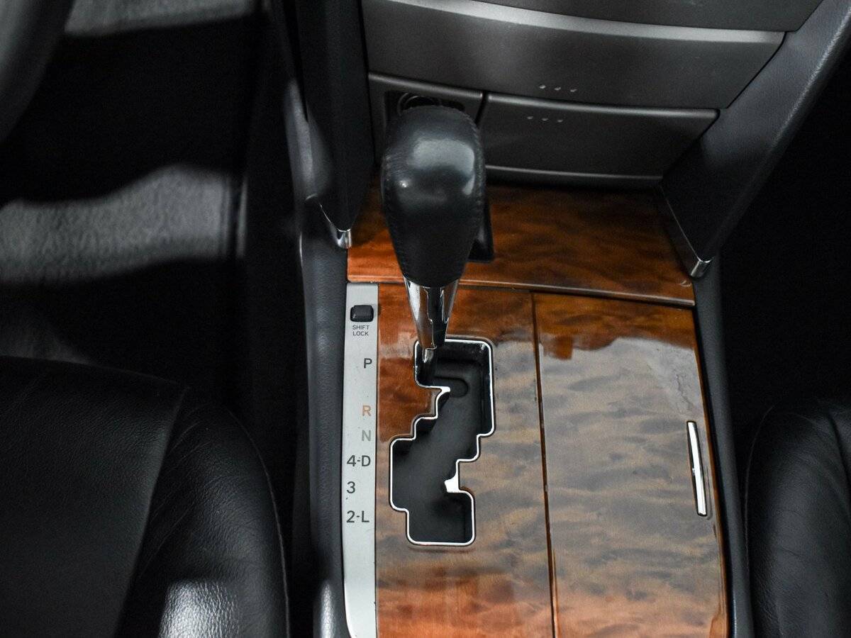 Купить Toyota Camry с пробегом. Фото: #7