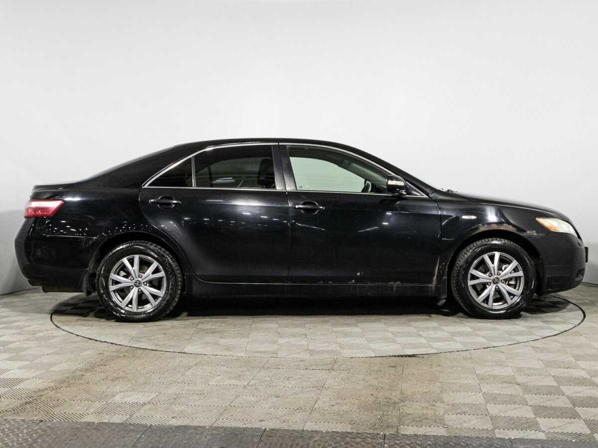Купить Toyota Camry с пробегом. Фото: #3