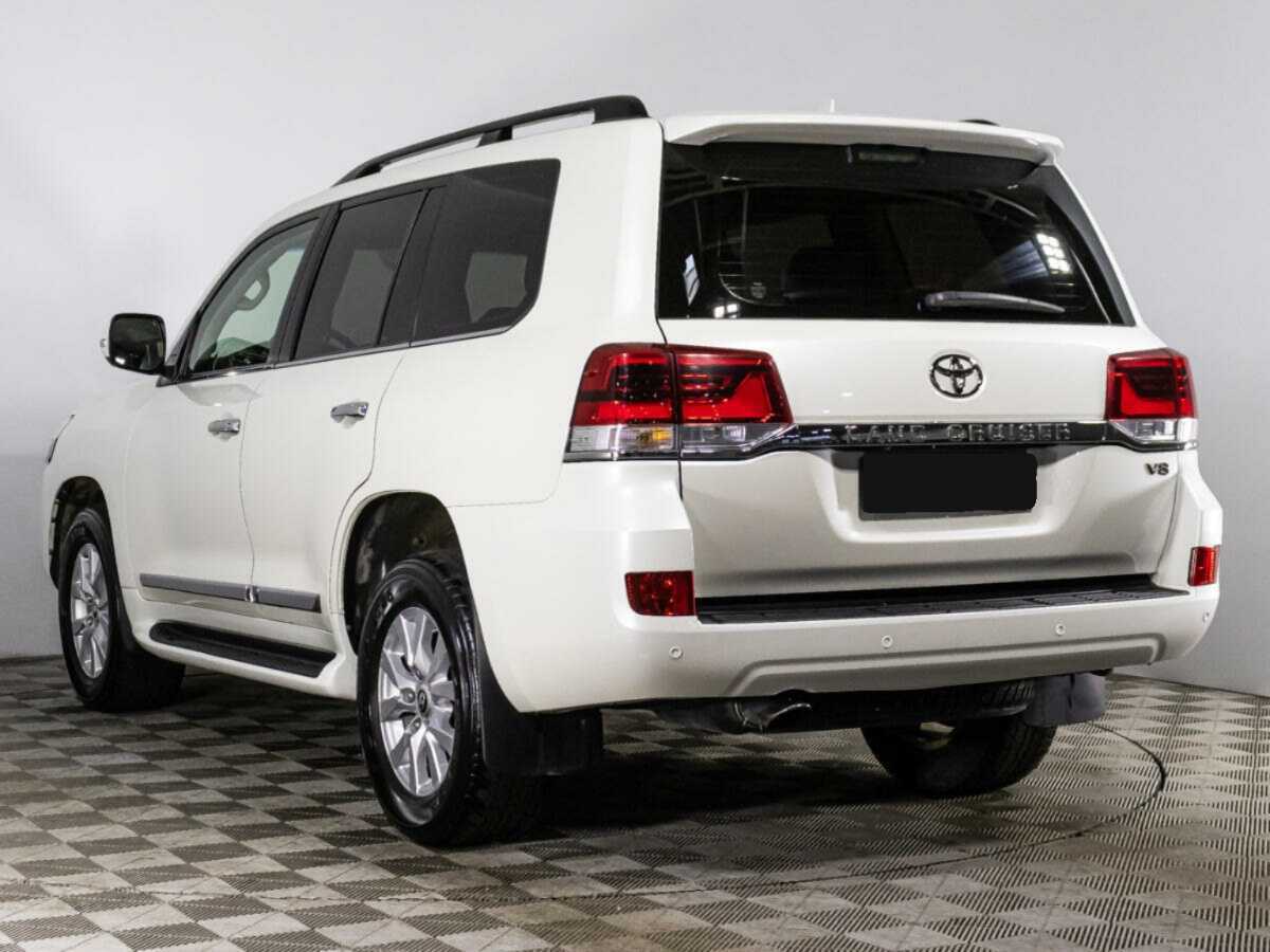 Купить Toyota Land Cruiser с пробегом. Фото: #6