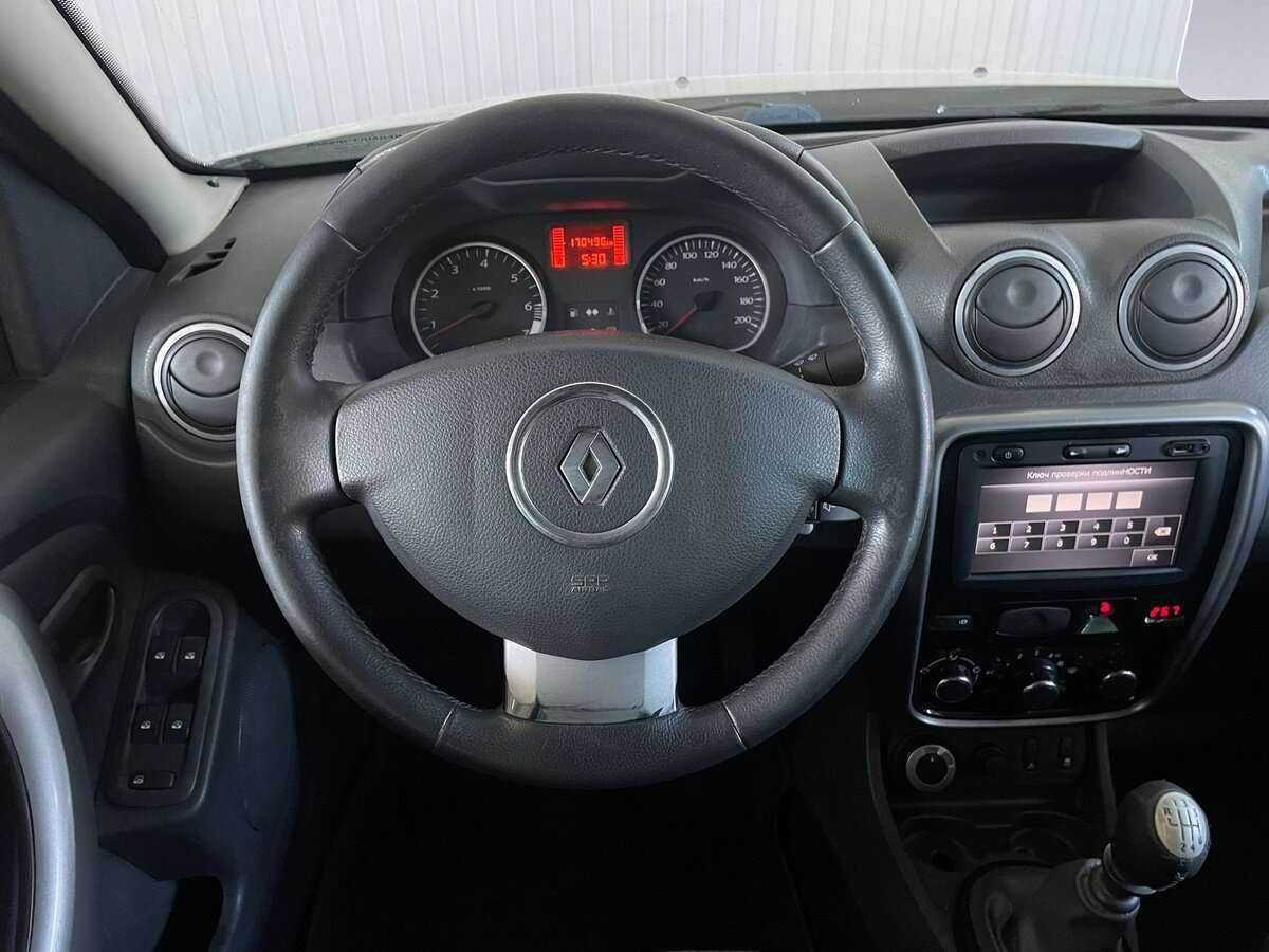 Купить Renault Duster с пробегом. Фото: #9