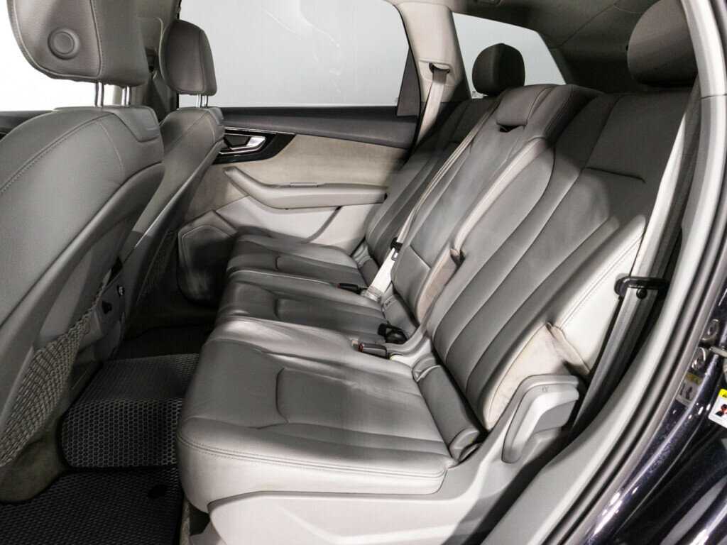 Купить Audi Q7 с пробегом. Фото: #9