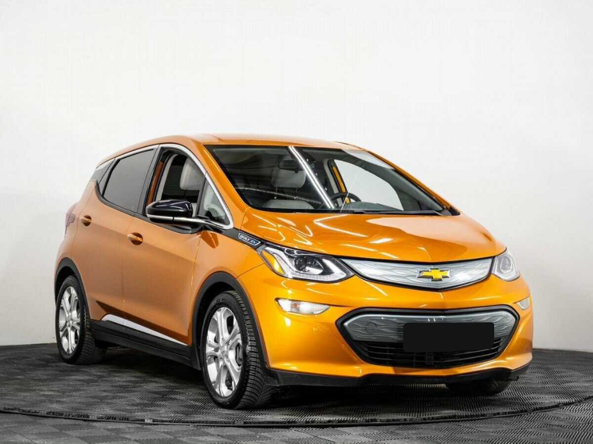 Купить Chevrolet Bolt с пробегом. Фото: #2