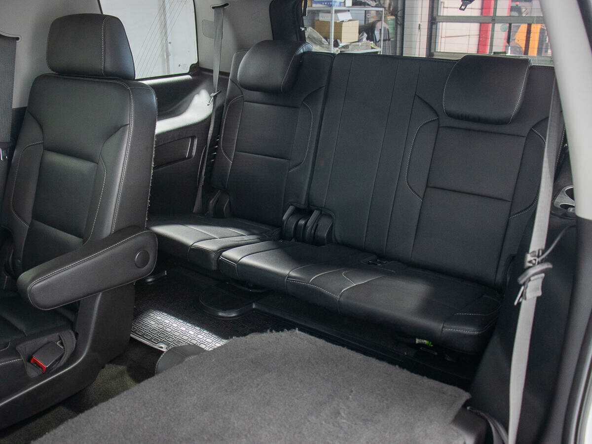 Купить Chevrolet Tahoe с пробегом. Фото: #10