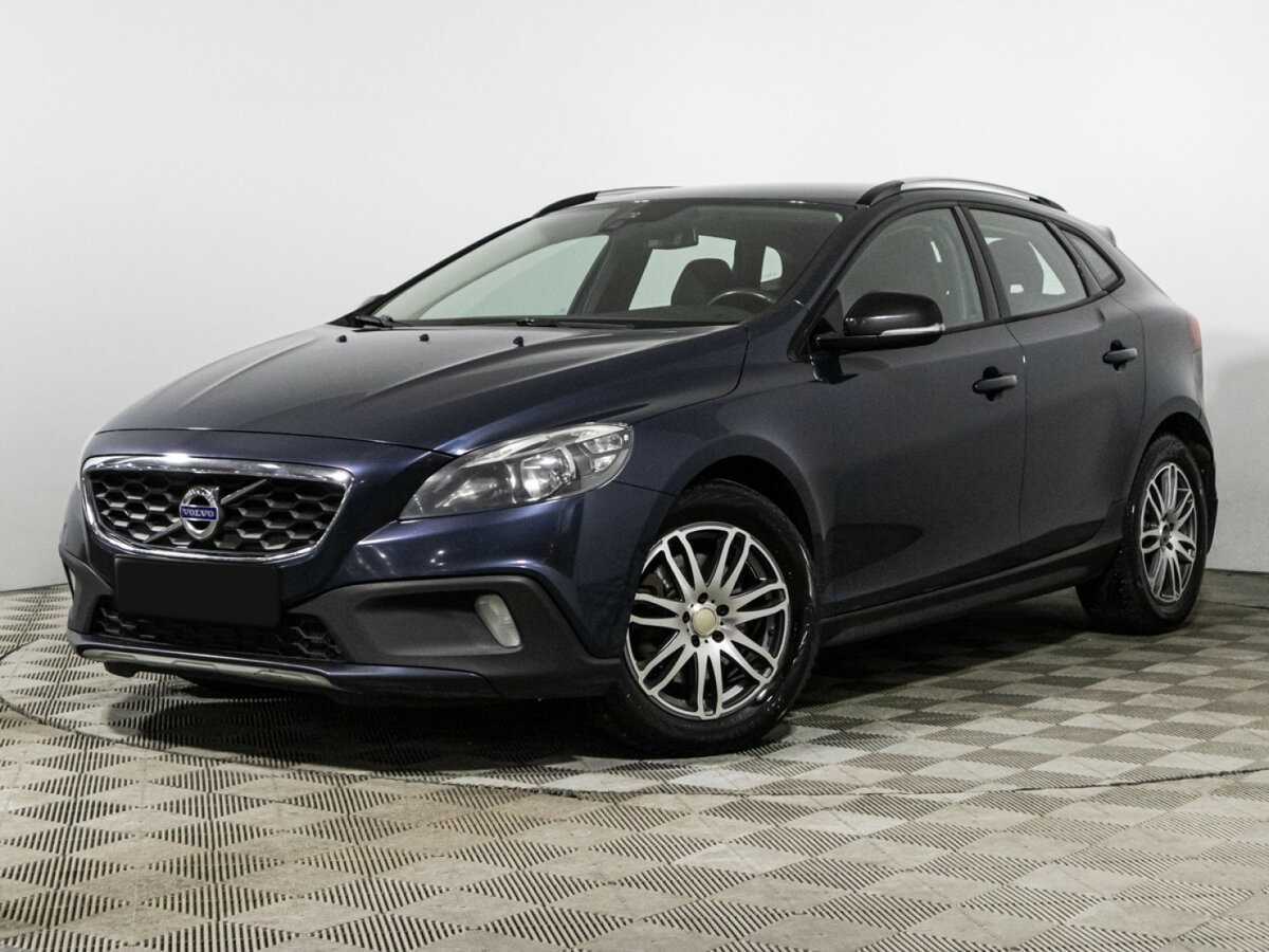 Купить Volvo V40 Cross Country с пробегом. Посмотреть фото
