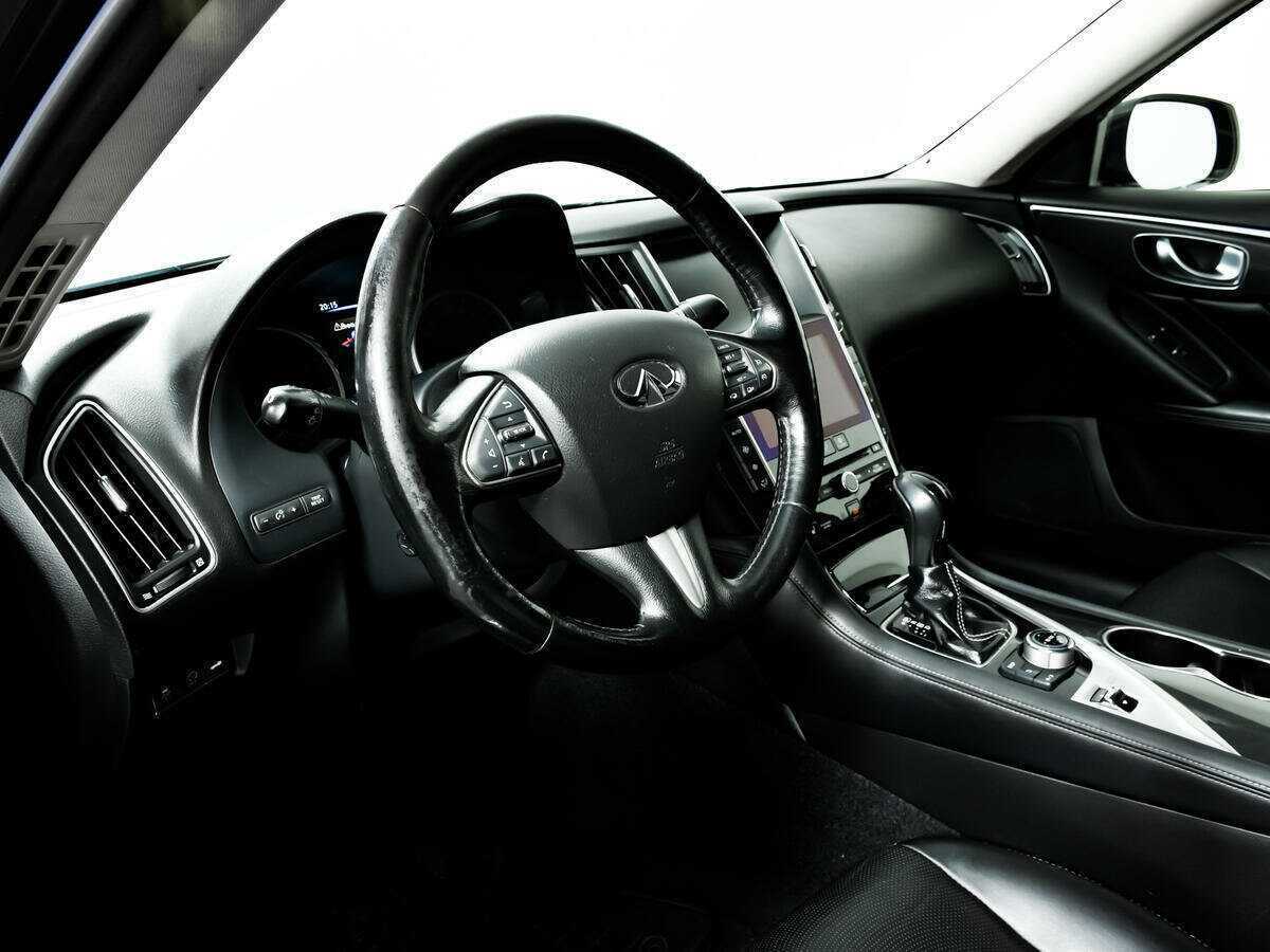 Купить Infiniti Q50 с пробегом. Фото: #12
