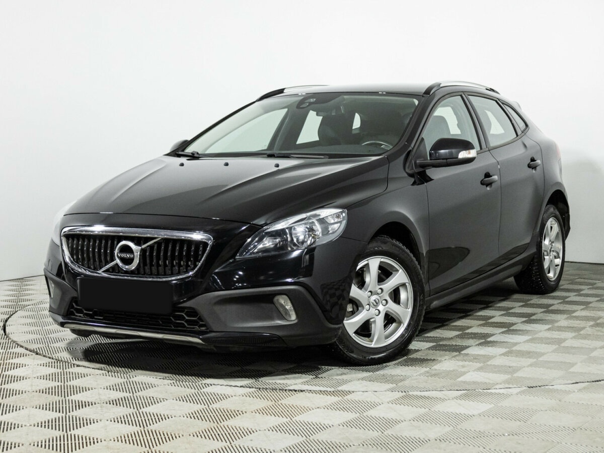 Купить Volvo V40 Cross Country с пробегом. Посмотреть фото