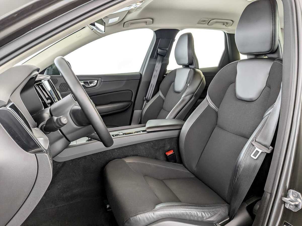 Купить Volvo XC60 с пробегом. Фото: #19