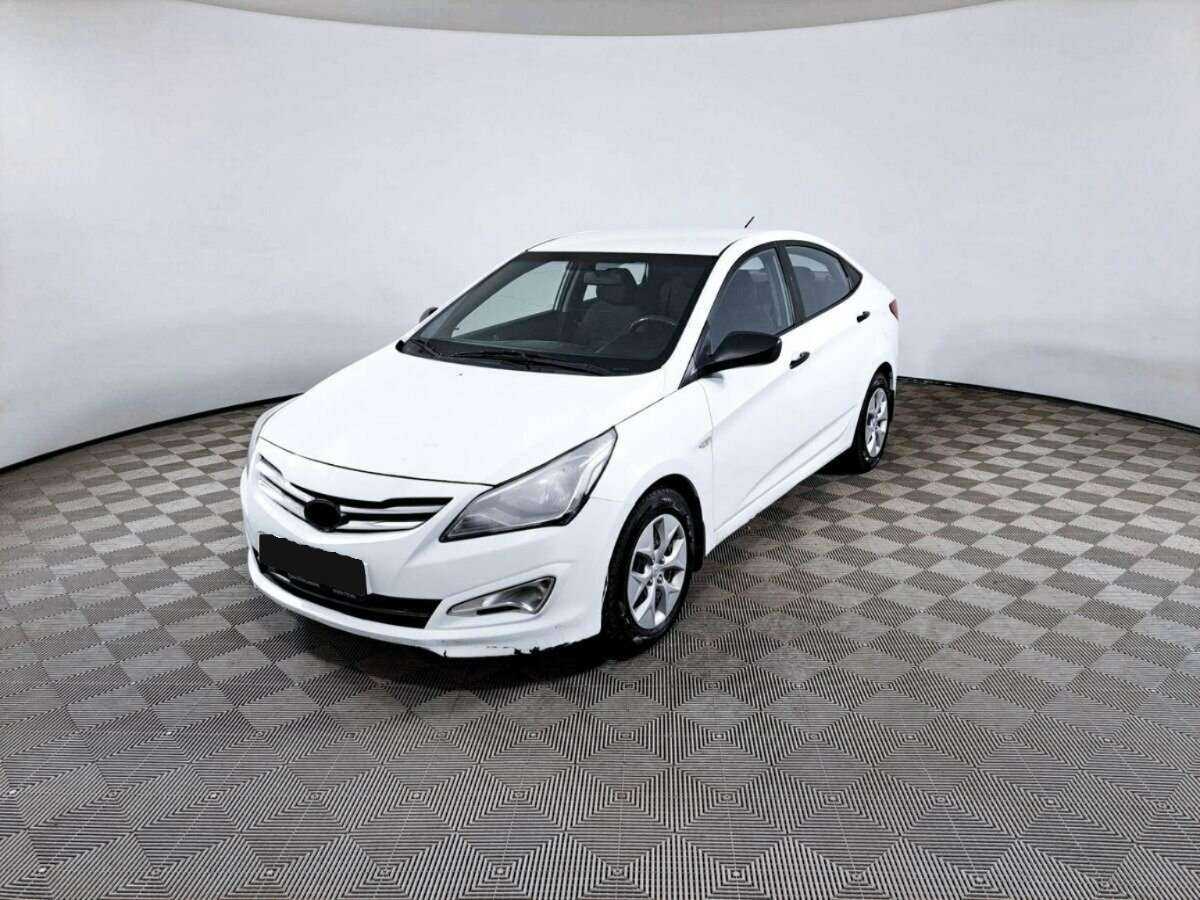 Купить Hyundai Solaris с пробегом. Посмотреть фото
