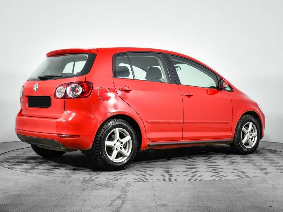 Купить Volkswagen Golf Plus с пробегом. Фото: #4