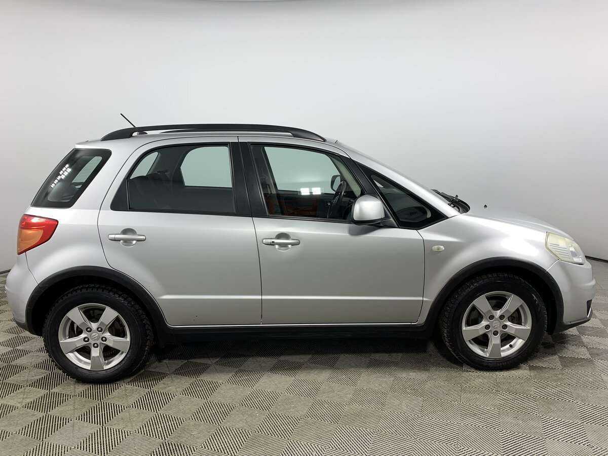 Купить Suzuki SX4 с пробегом. Фото: #3
