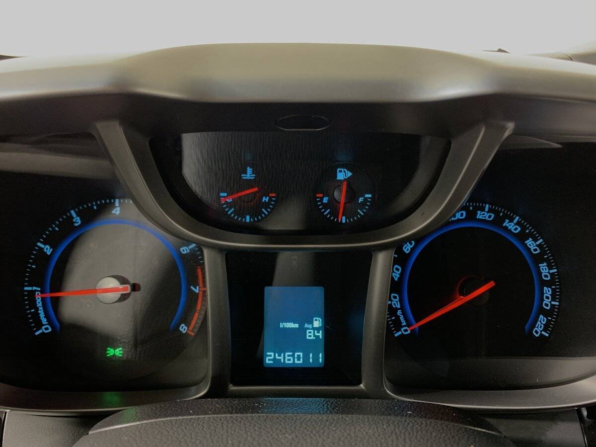 Купить Chevrolet Orlando с пробегом. Фото: #13