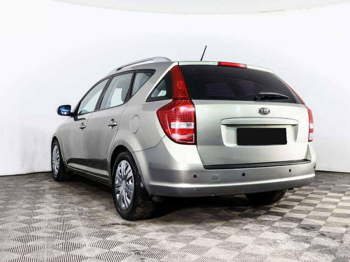 Купить Kia Ceed с пробегом. Фото: #6