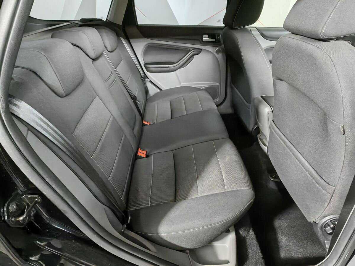 Купить Ford Focus с пробегом. Фото: #11