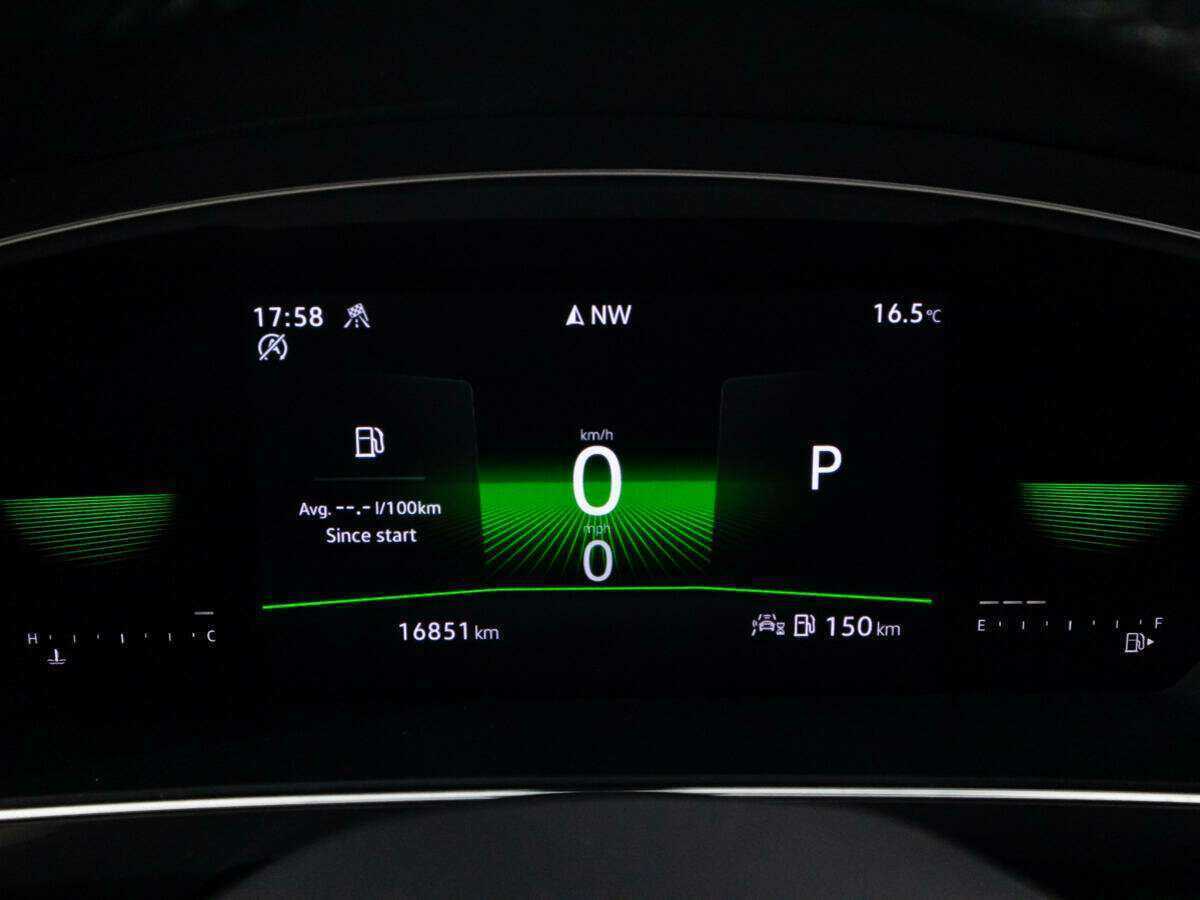 Купить Volkswagen Tiguan с пробегом. Фото: #11