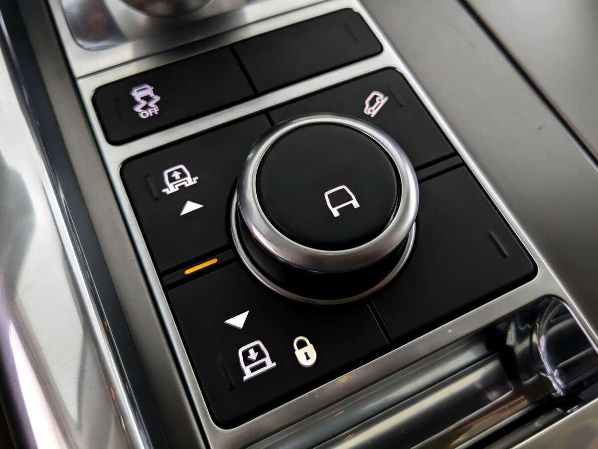 Купить Land Rover Range Rover Sport с пробегом. Фото: #21
