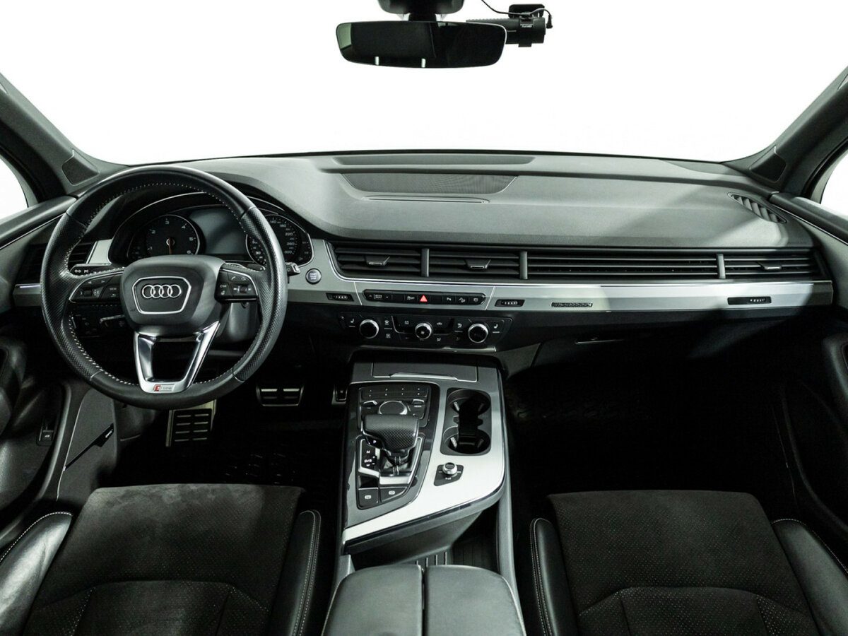 Купить Audi Q7 с пробегом. Фото: #10