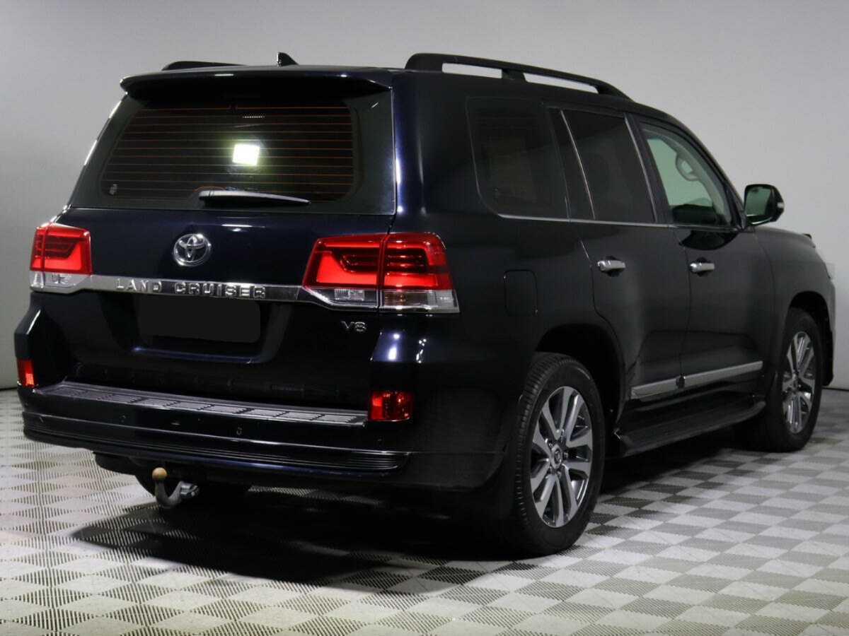 Купить Toyota Land Cruiser с пробегом. Фото: #3
