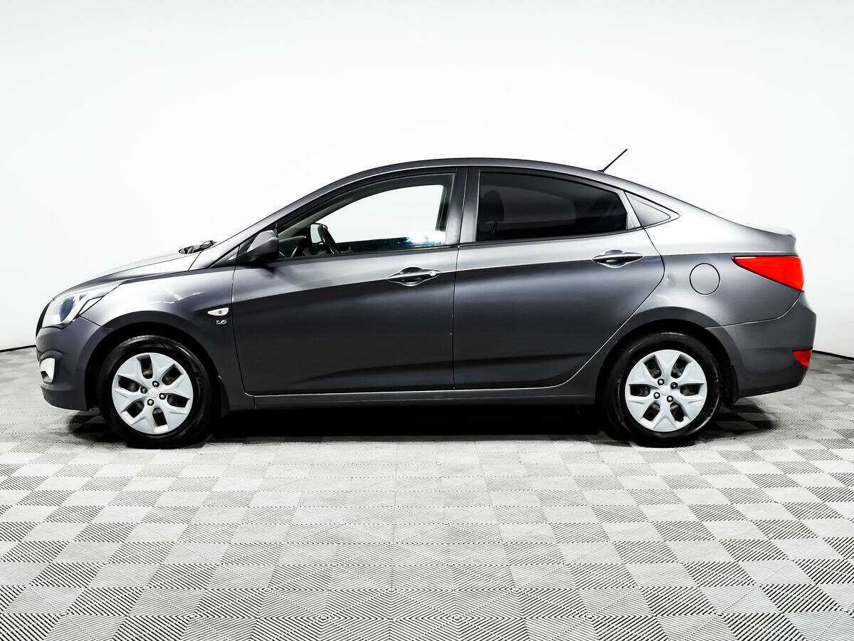 Купить Hyundai Solaris с пробегом. Фото: #7