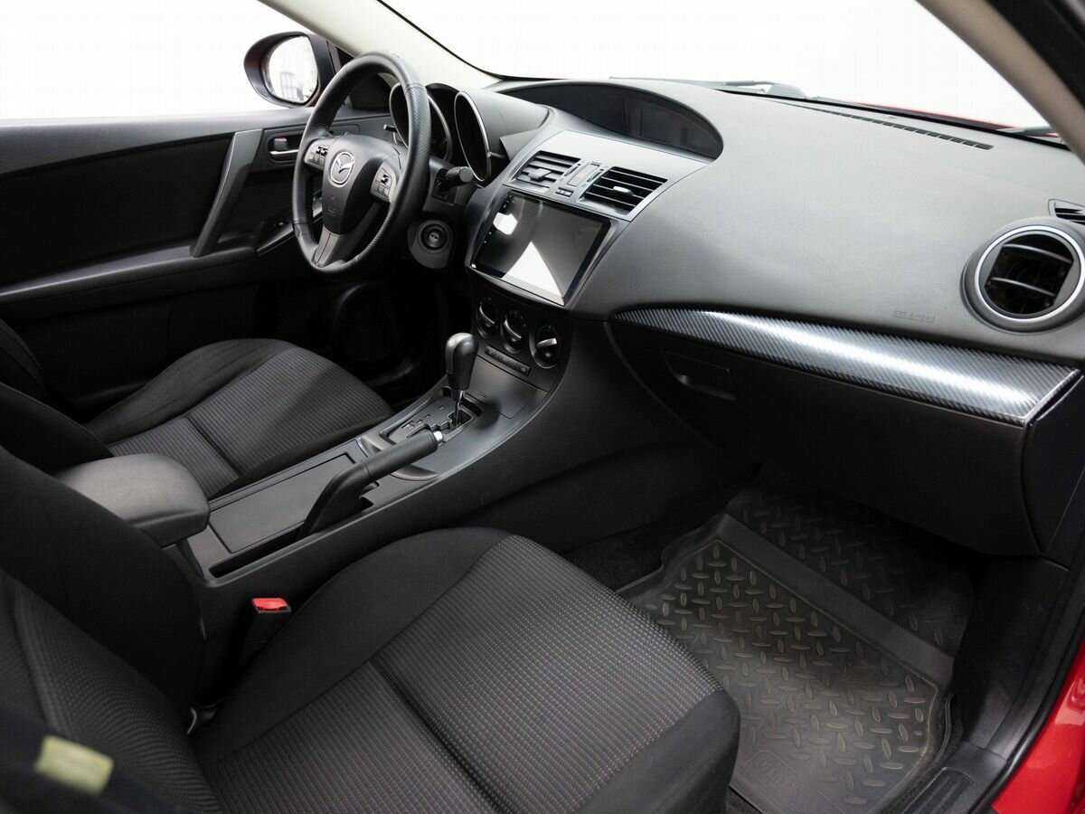 Купить Mazda 3 с пробегом. Фото: #10