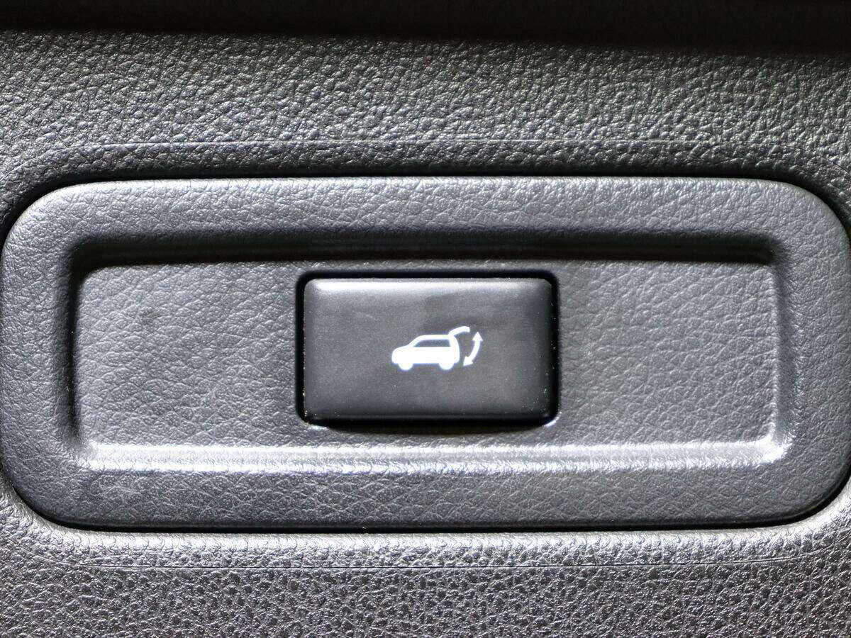 Купить Infiniti FX с пробегом. Фото: #17