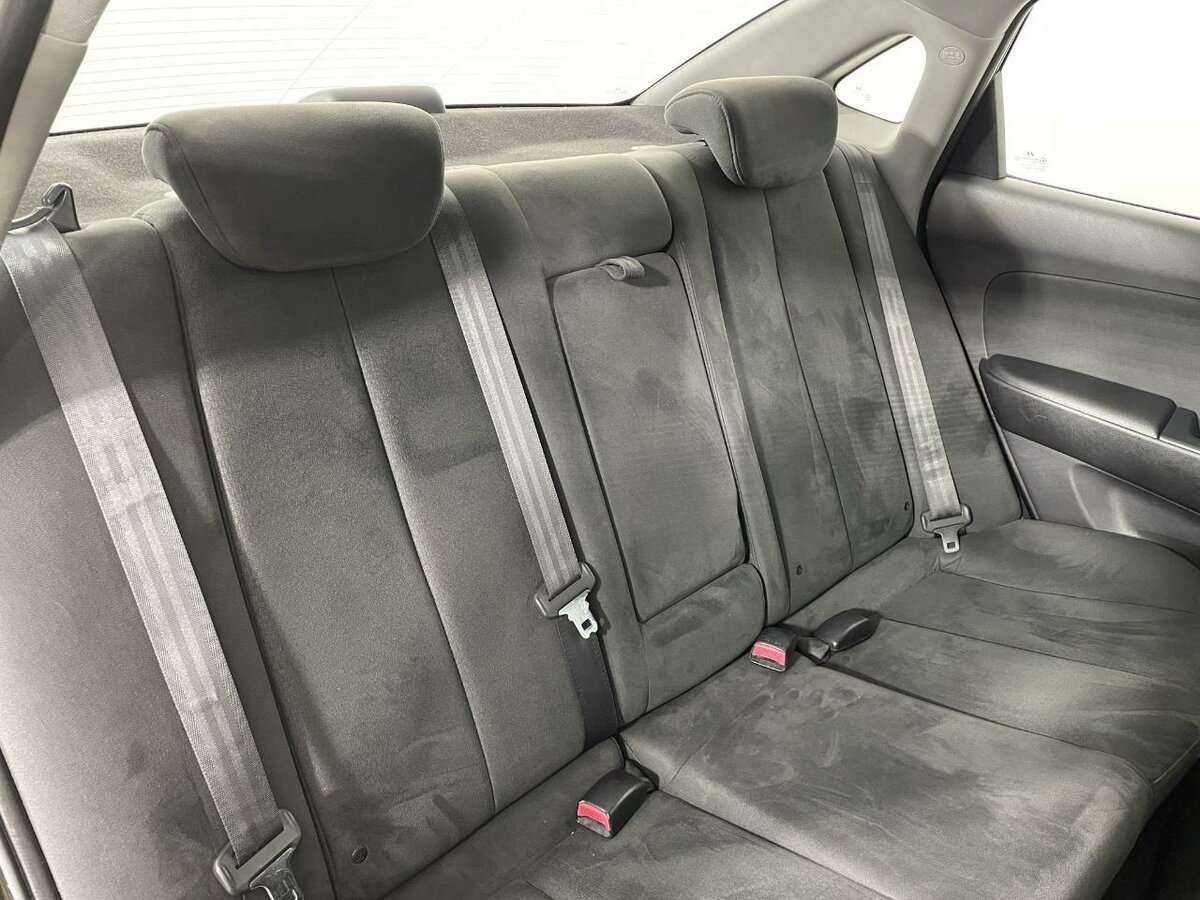 Купить Hyundai Elantra с пробегом. Фото: #14