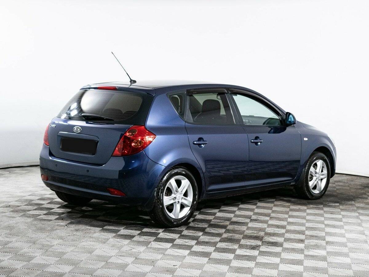 Купить Kia Ceed с пробегом. Фото: #3