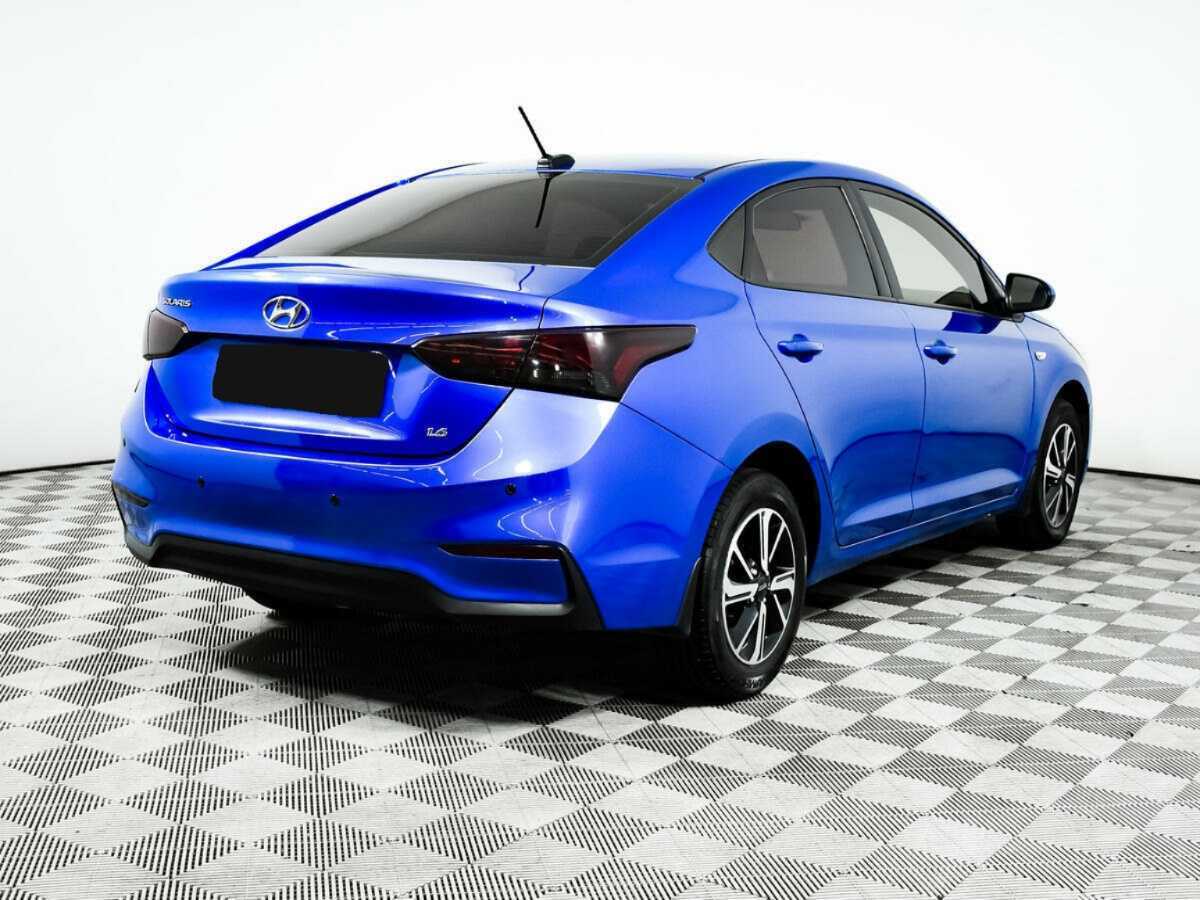 Купить Hyundai Solaris с пробегом. Фото: #4