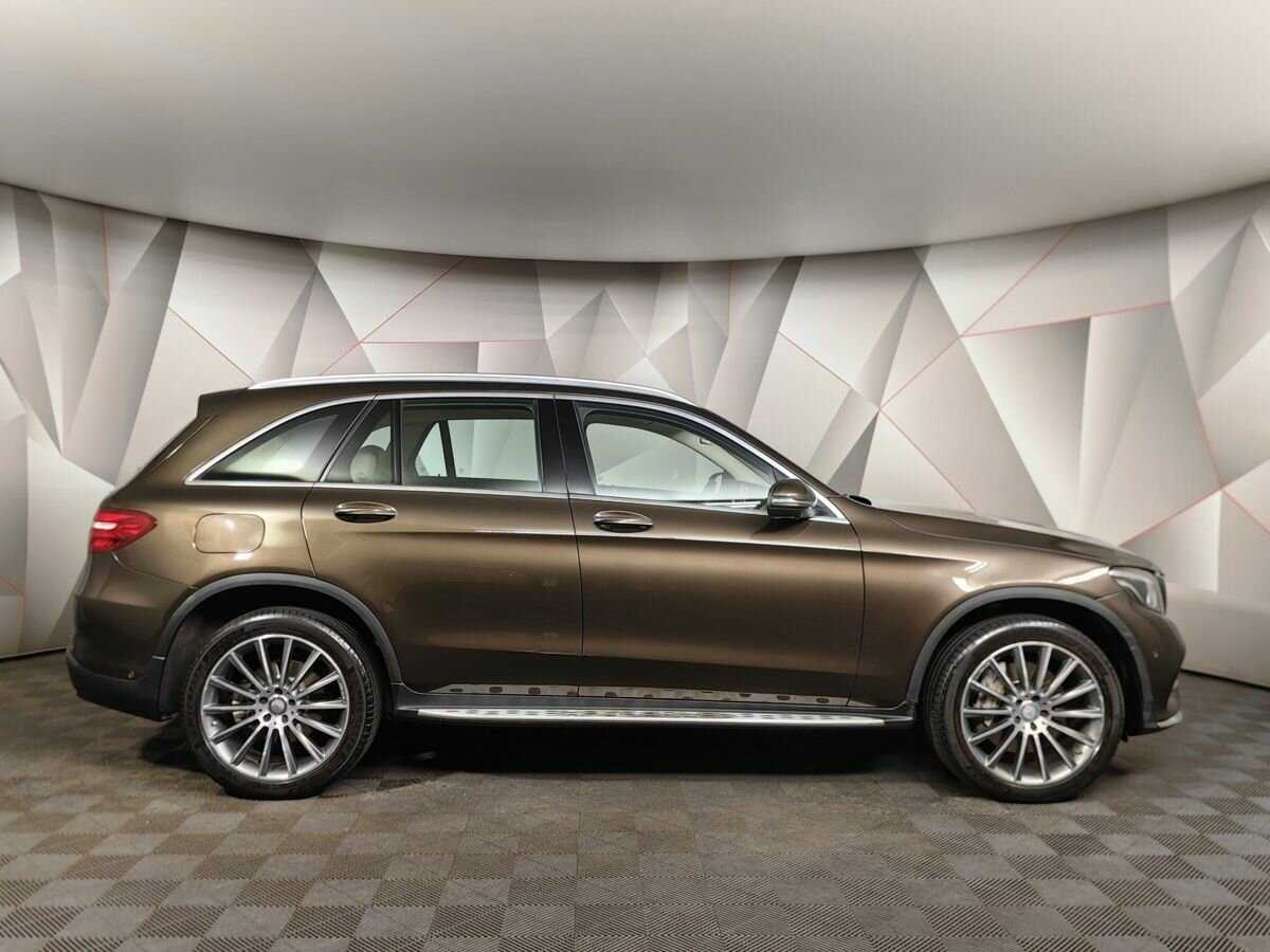 Купить Mercedes-Benz GLC с пробегом. Фото: #5