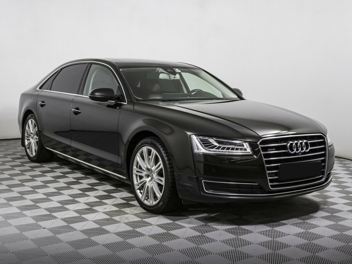 Купить Audi A8 с пробегом. Фото: #2
