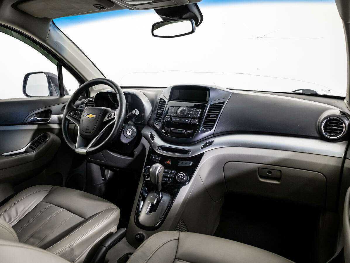Купить Chevrolet Orlando с пробегом. Фото: #6