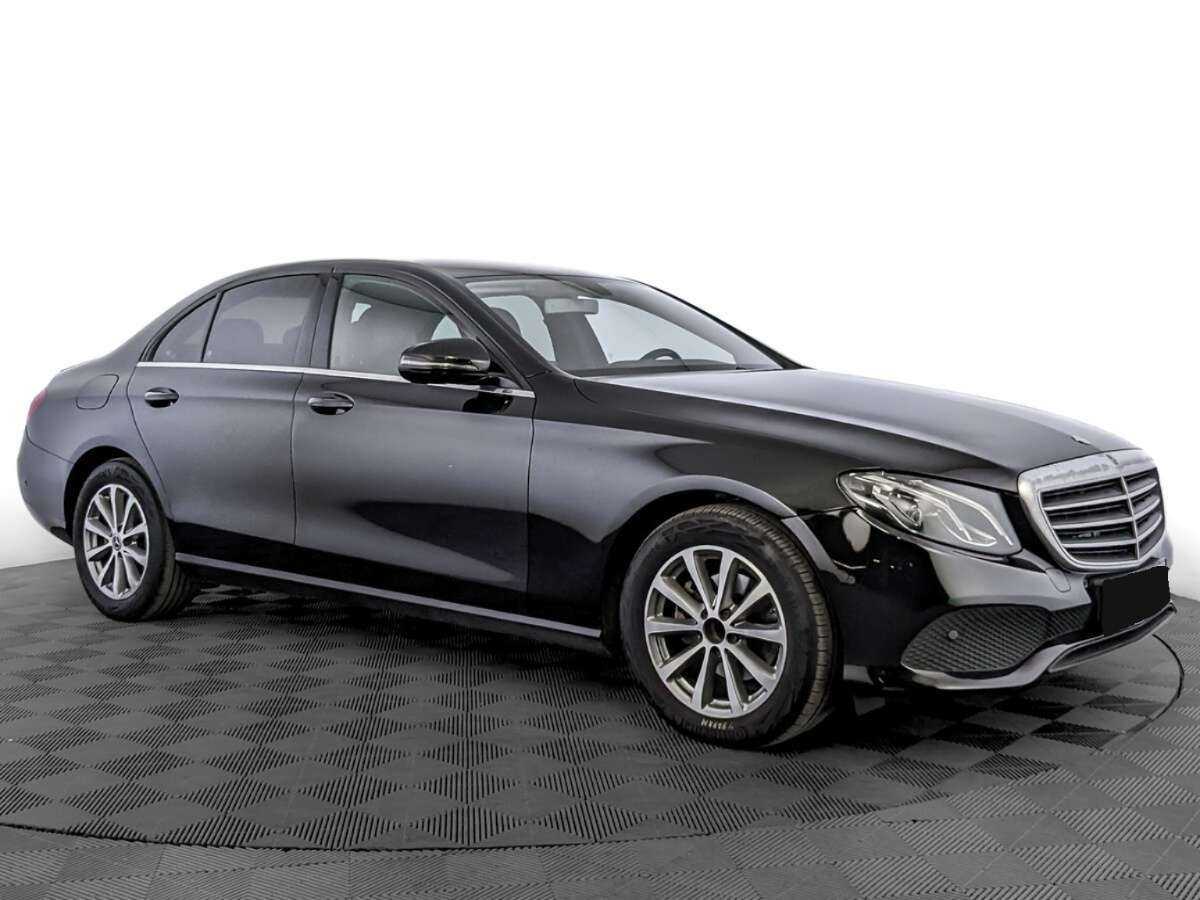 Купить Mercedes-Benz E-Класс с пробегом. Фото: #2