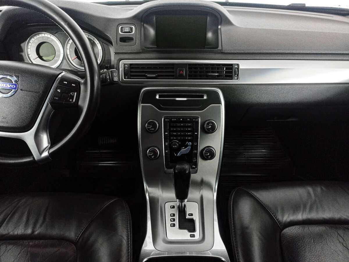 Купить Volvo XC70 с пробегом. Фото: #12
