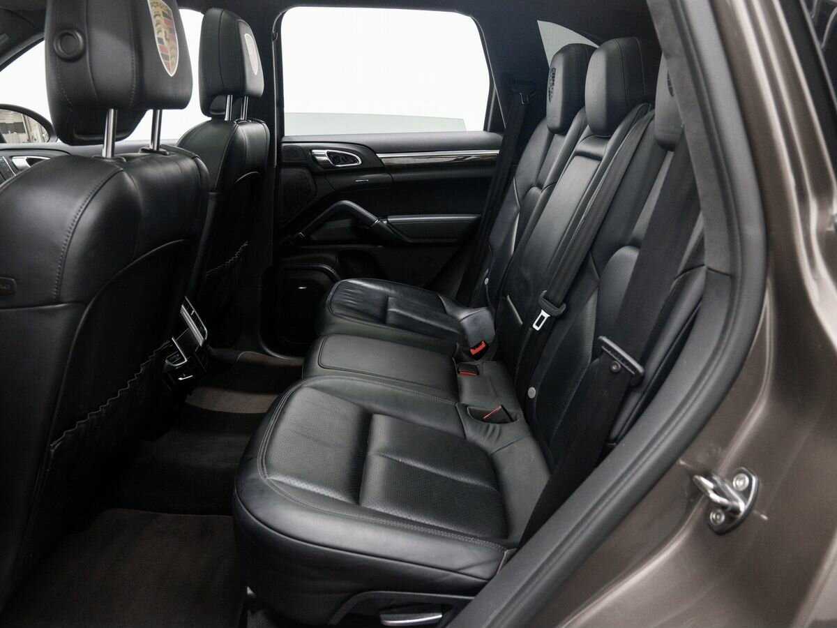 Купить Porsche Cayenne с пробегом. Фото: #11