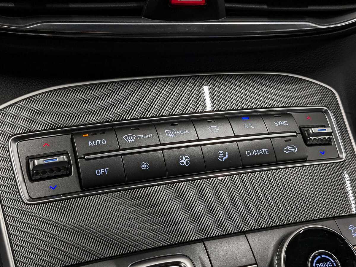 Купить Hyundai Santa Fe с пробегом. Фото: #22
