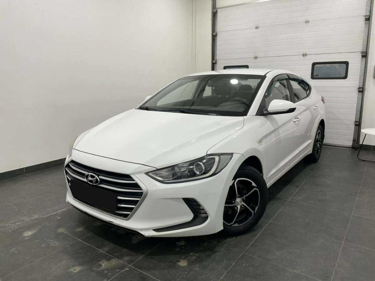 Купить Hyundai Elantra с пробегом. Фото: #0