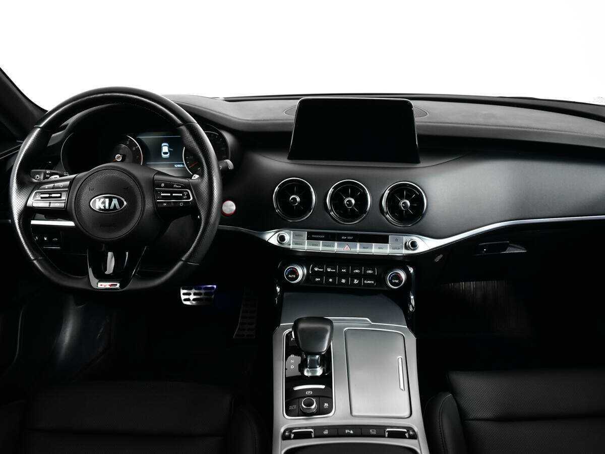 Купить Kia Stinger с пробегом. Фото: #8