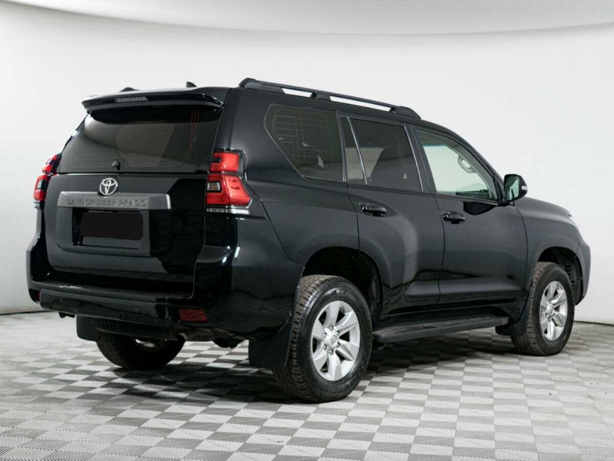 Купить Toyota Land Cruiser Prado с пробегом. Фото: #2