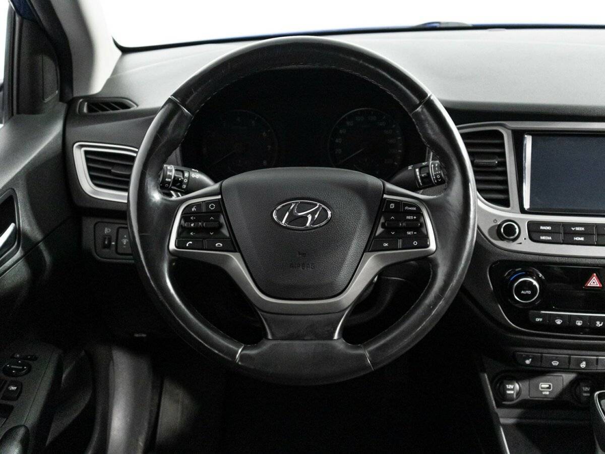 Купить Hyundai Solaris с пробегом. Фото: #16