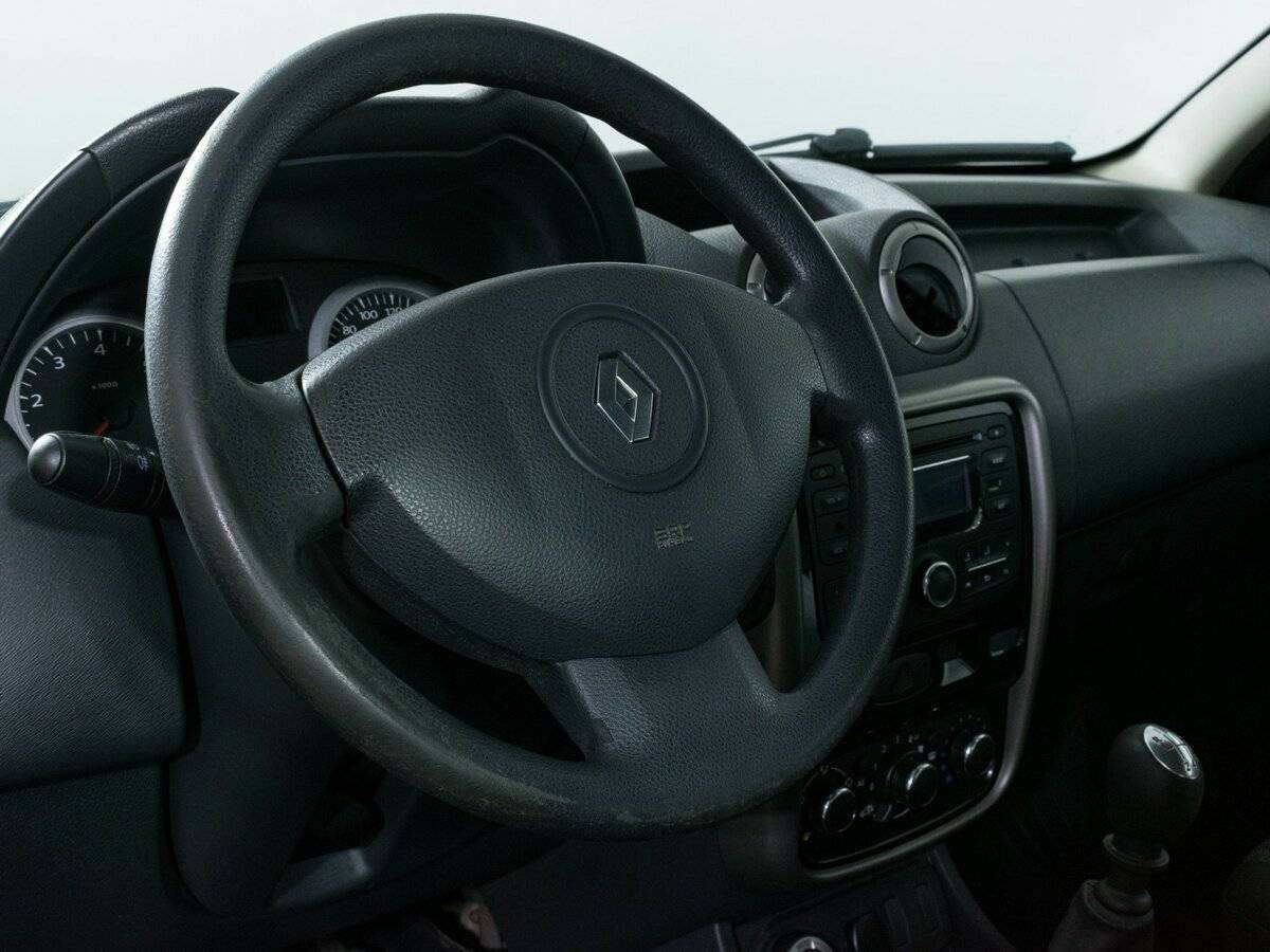 Купить Renault Duster с пробегом. Фото: #13
