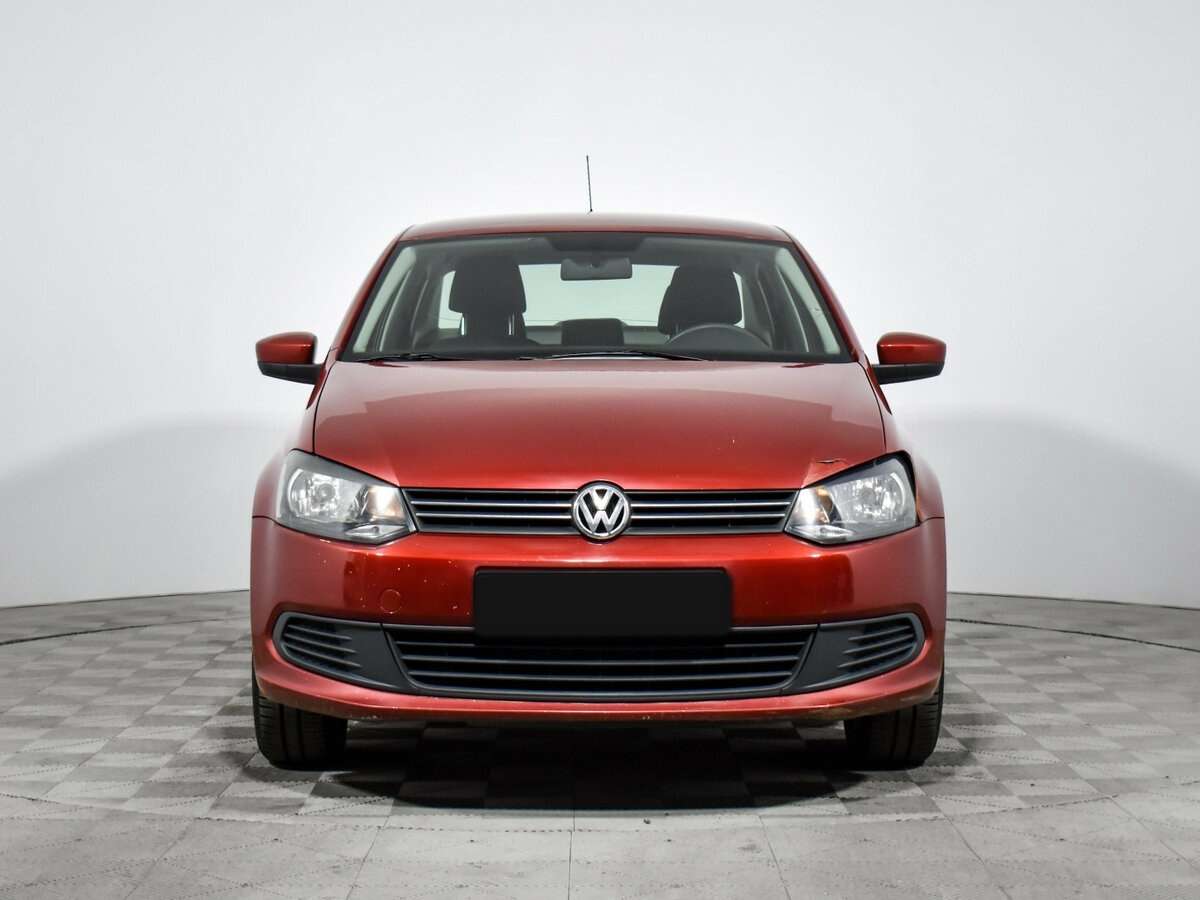 Купить Volkswagen Polo с пробегом. Фото: #1