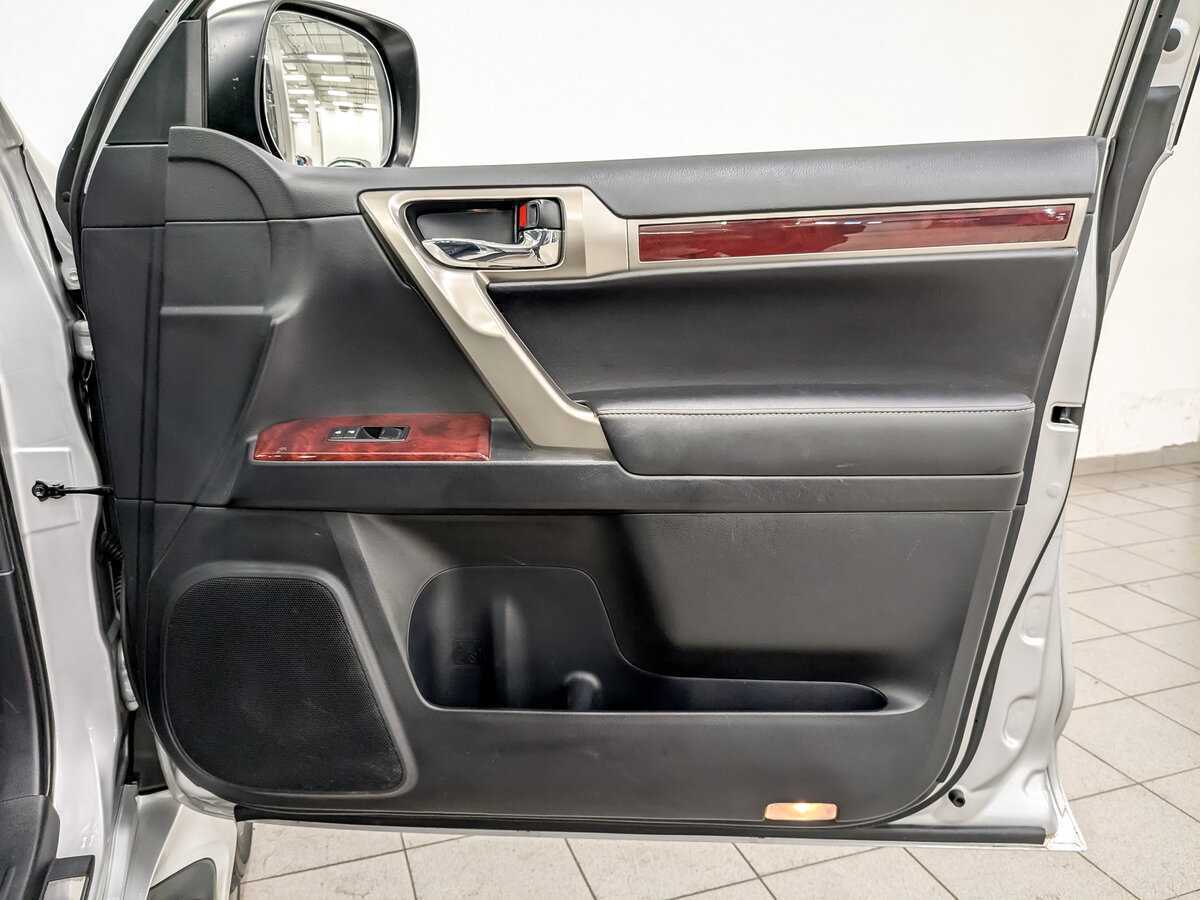 Купить Lexus GX с пробегом. Фото: #22