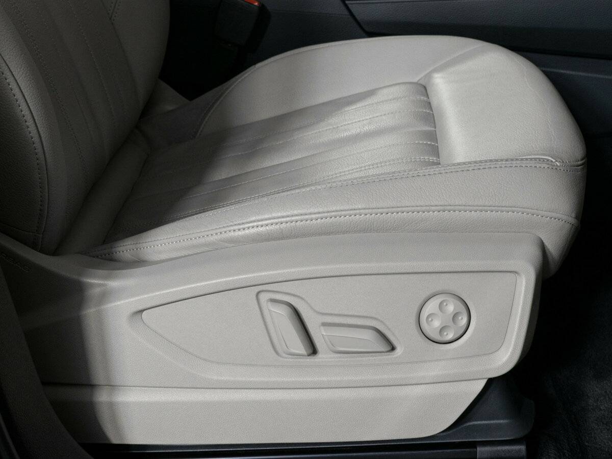 Купить Audi Q5 с пробегом. Фото: #16