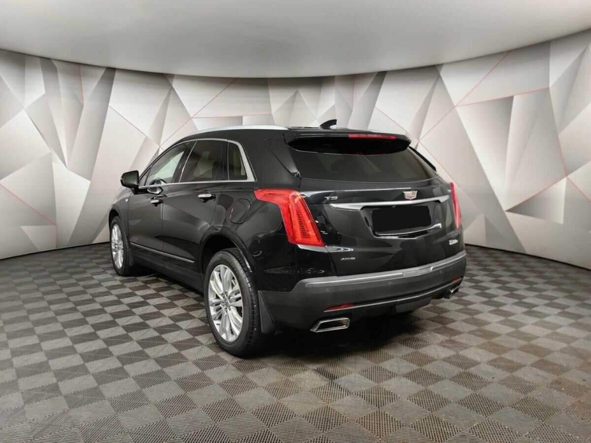 Купить Cadillac XT5 с пробегом. Фото: #3