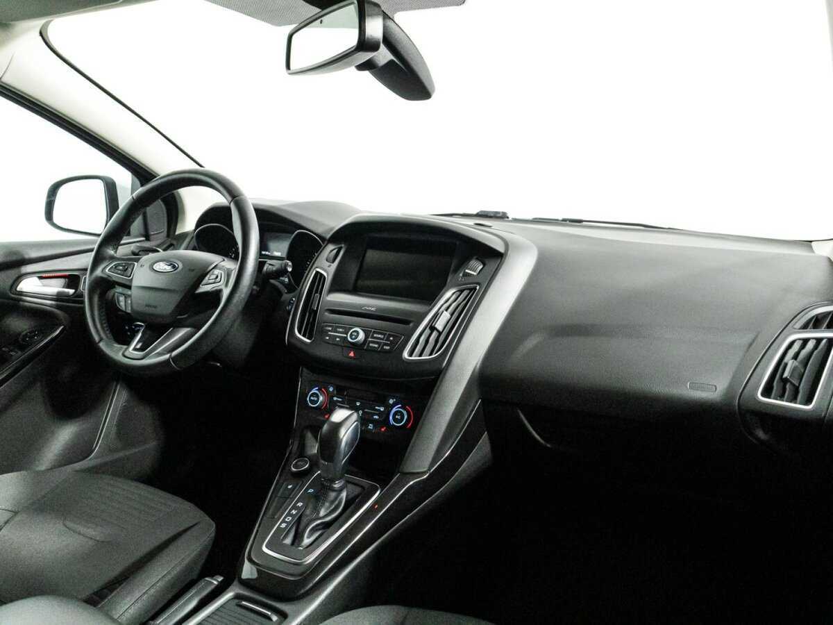 Купить Ford Focus с пробегом. Фото: #8